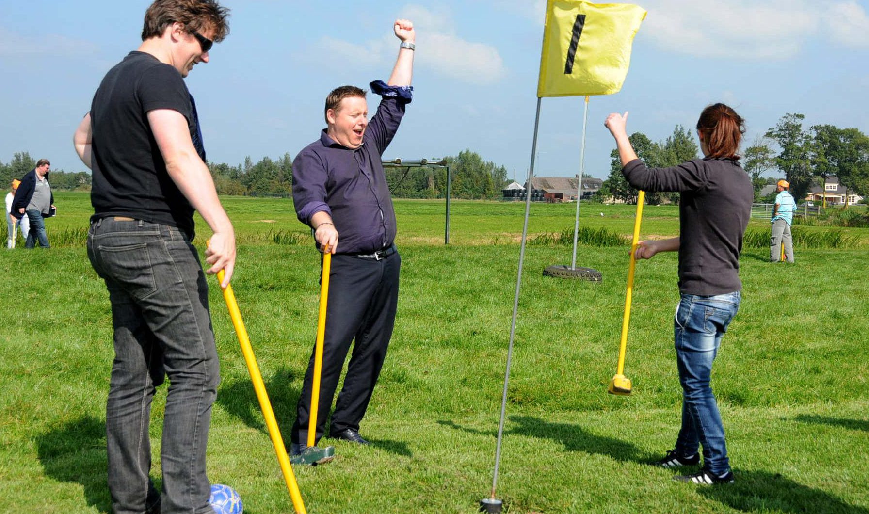 Klompengolfen volwassenen | Boerderij De Boerinn