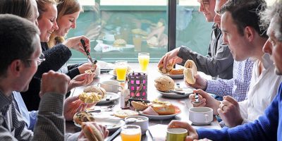 lunchen bij boerderij de boerinn