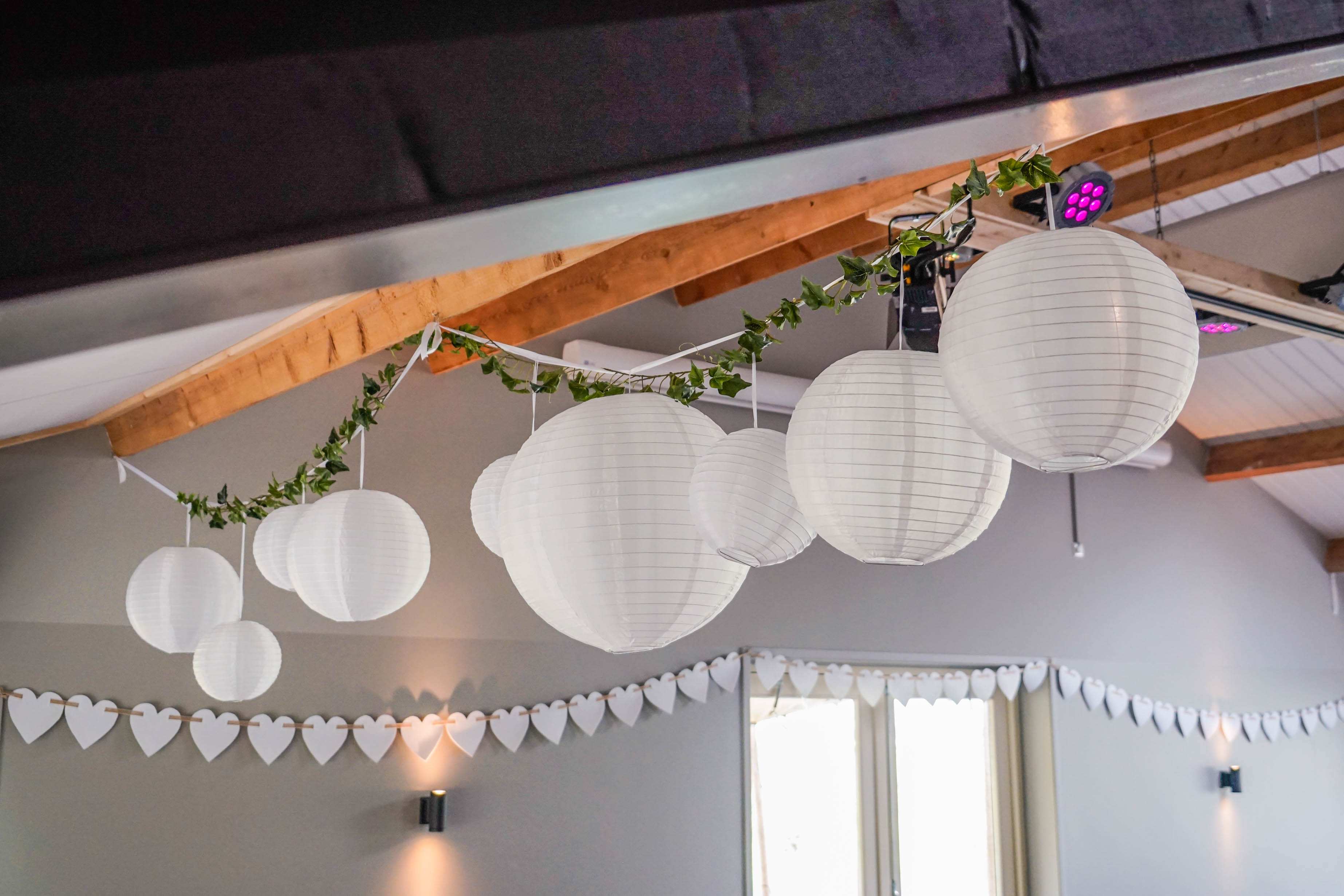 sierlijke lampionnen in het Grechthuis