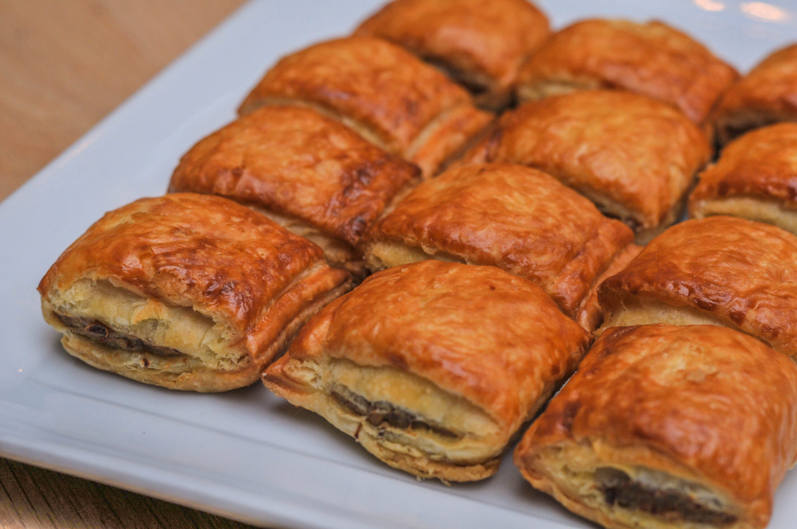 mini saucijzen broodjes