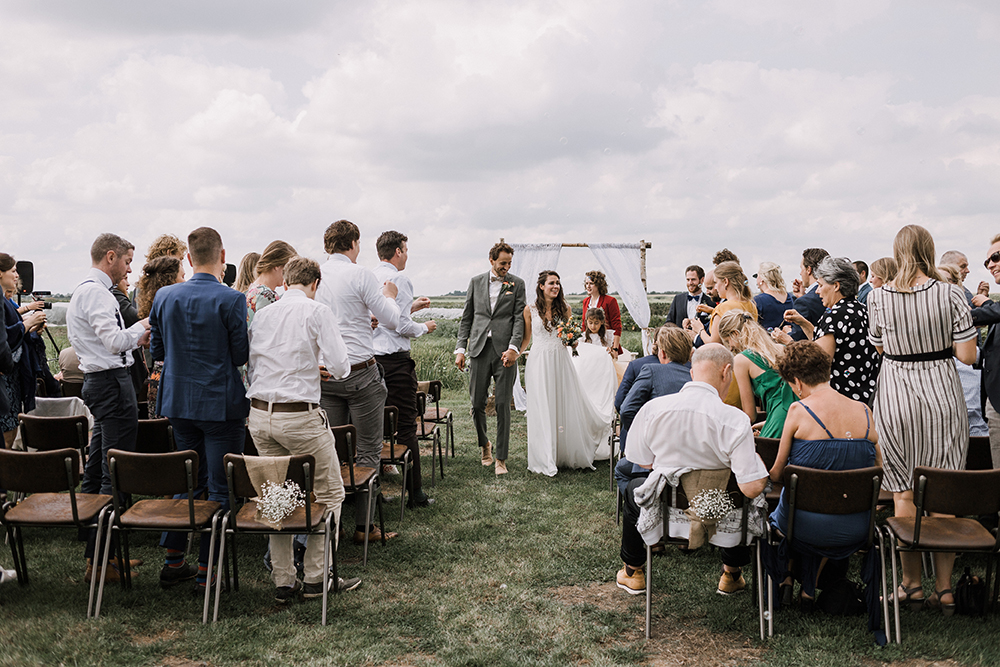 Trouwceremonie bij Boerderij De Boerinn