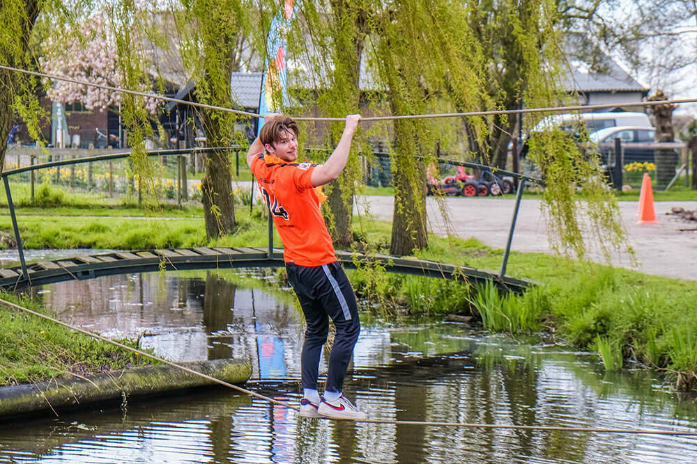 Voetbal op groot scherm | Boerderij de Boerinn