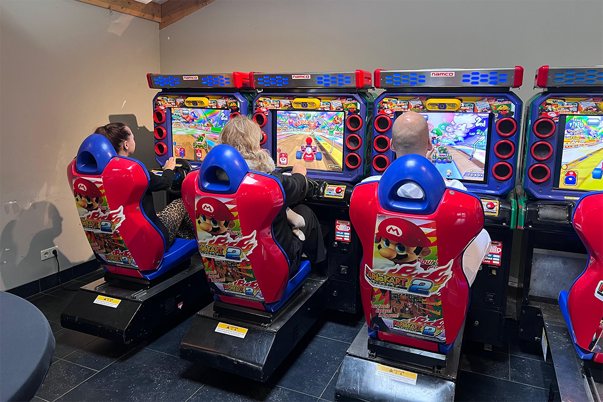 Mario kart op het kerstfeest van Tandarts Today